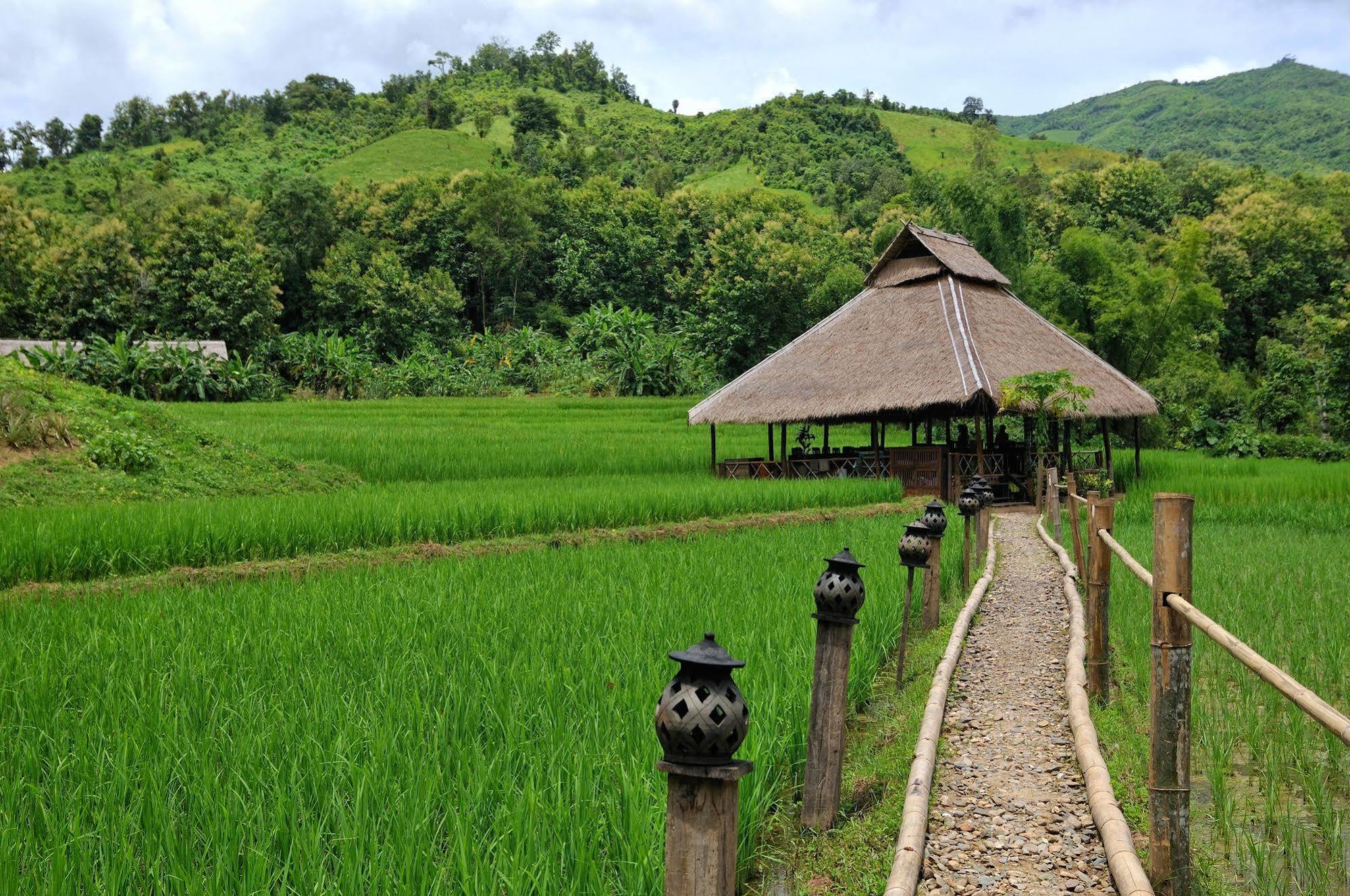 Kamu Lodge Pak Ou Exterior foto